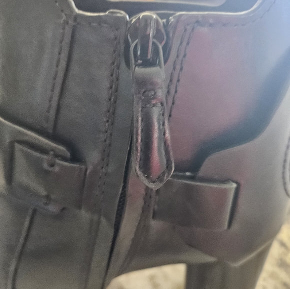 Tory Burch Colton Bootie - Picture 8 of 11